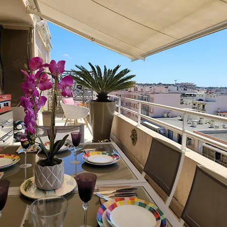 Square Pauline T3 Terrasse Vue Apartment *